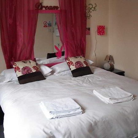 Art Roch Hostel Edinburgh Luaran gambar