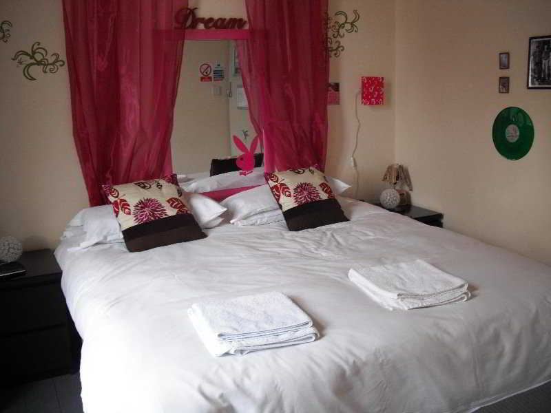 Art Roch Hostel Edinburgh Luaran gambar